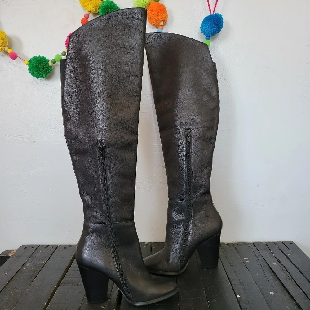 STEVEN NWOT Black Thigh High Boots Women's 5 Over the Knee Heeled Heels Sexy OTK